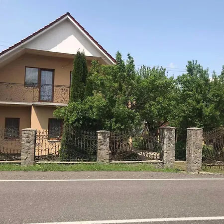 בית נופש перлина